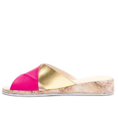 Imagen 2 del producto Pantufla Cuero Pluma Fucsia Dorado Suavecito