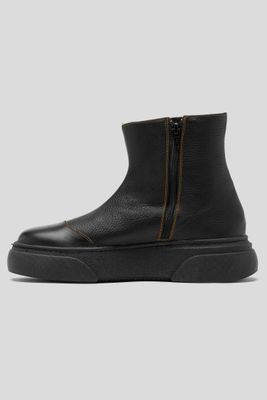 Imagen 2 del producto Zapatilla Cuero Frigg Negra Landazuri