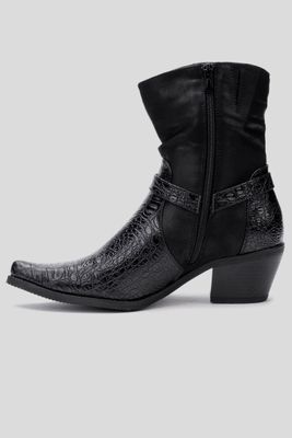 Imagen 2 del producto Bota Mujer Negro Zucca Thunder Blue