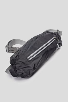 Imagen 2 del producto Banano Deportivo Negro Chinitown