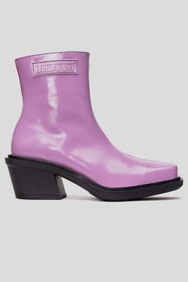 Botín Cuero Hela Lila Landazuri