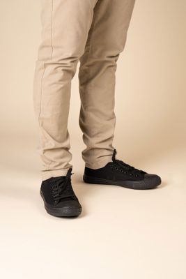 Imagen 2 del producto Zapatilla Urbana Hombre Negro Robin Chinitown