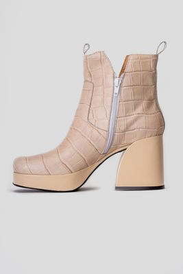 Imagen 2 del producto Botín Cuero Aspasia Crema Landazuri