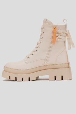 Imagen 2 del producto Bota Mujer Beige Pereira Carbin