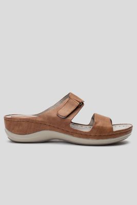 Sandalia Mujer Camel Kenya Chancleta