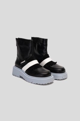 Imagen 2 del producto Botín Cuero V004 Celeste Landazuri