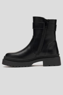 Imagen 2 del producto Botín Mujer Negro Praga Carbin