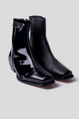 Imagen 2 del producto Botín Cuero Poseidón Negro Landazuri