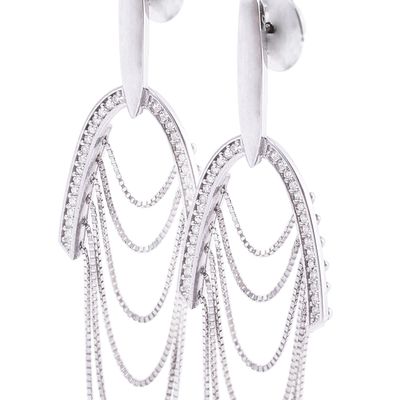 Imagen 2 del producto Aros Oro Blanco 18kt Colgantes Cadenas y Diamante de 28 pts