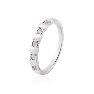 Anillo de Plata Esterlina 925 Cinco Circonitas 11