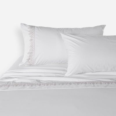 Imagen 1 del producto Sábana Rosen 220 Hilos Bordada Floral Blanca 2 Plazas