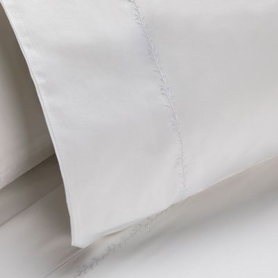 Imagen 2 del producto Sábana Rosen 500 Hilos Algodón Bordada Blanca King