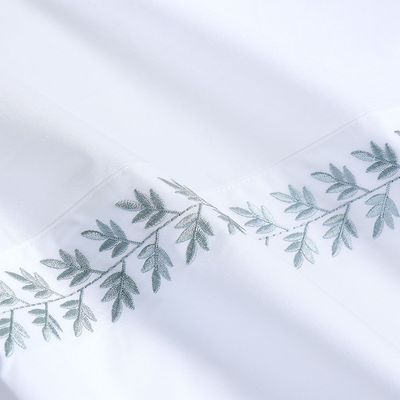 Imagen 2 del producto Sábana Rosen 220 Hilos Bordada Hoja Blanca 1,5 Plazas