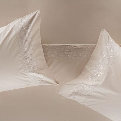 Sábana Rosen 300 Hilos Algodón Bordada Arena 2 Plazas