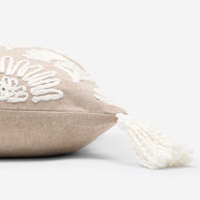 Imagen 2 del producto Funda Cojín Bordado Branna 50X50 cm