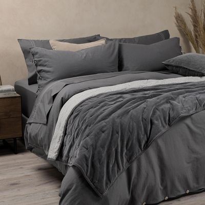 Imagen 2 del producto Piecera Velvet Stripes 110 x 230 cm Grafito