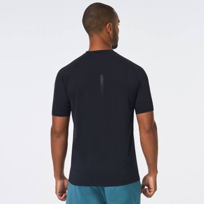 Imagen 2 del producto Polera Oakley Performance SS Hombre Blackout