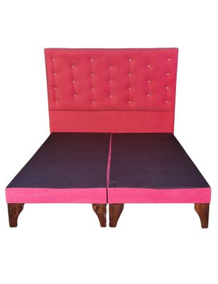 Base Europea Dividida + Respaldo a Piso Rosado Felpa Botón Diamante