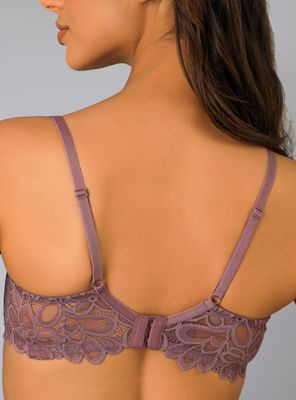 Imagen 2 del producto Sostén Natural Escotado con Encaje