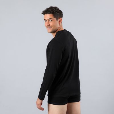 Imagen 2 del producto CAMISETA ESCOTE V HOMBRE