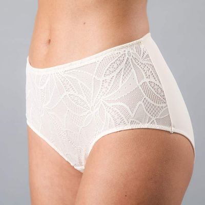 Imagen 2 del producto Calzon Microfibra Y Encaje