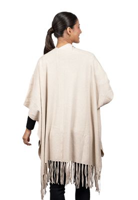 Imagen 2 del producto Poncho PO062 tejido Beige