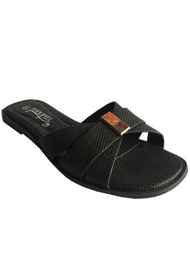 Imagen 2 del producto Sandalia Ecocuero ZAY57 Negro