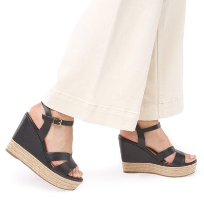 Imagen 2 del producto Sandalia Gilda Gacel Negro 0660405