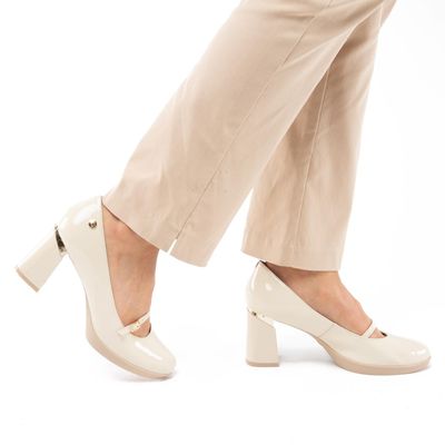 Imagen 2 del producto Zapato Lucy Gacel Crema 0660474