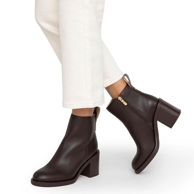 Imagen 2 del producto Botin Uga Gacel Chocolate 0661077