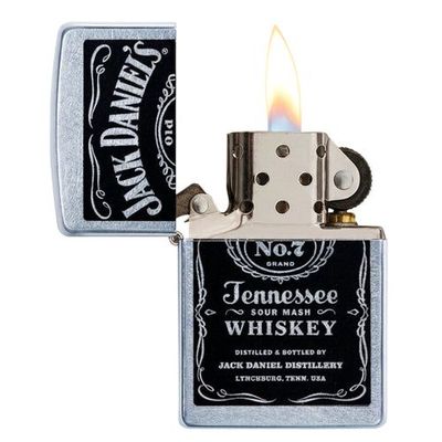 Imagen 2 del producto ENCENDEDOR ZIPPO 24779 JACK DANIELS LABEL
