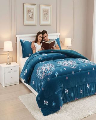 Imagen 2 del producto Cubrecama king Premium Plush y Chiporro - Invierno azul