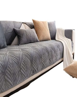 Imagen 2 del producto PACK DE 5 FUNDAS PARA SOFA CON DISEÑO DE LINEAS GRIS