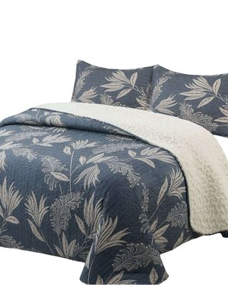 Imagen 2 del producto Cubrecama Quilt con sherpa 2 plaza gris 230 cm x 250 cm J8