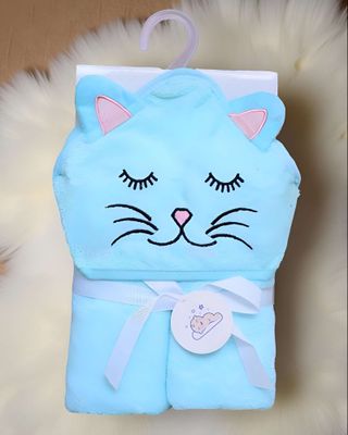 Imagen 2 del producto Toalla con capucha para bebé niña 3