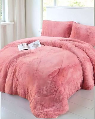 Imagen 2 del producto COBERTOR ELEGANTE CHIPORRO UNICOLOR PELUDO DE INVIERNO PLAZA Y MEDIA S63