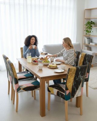 Imagen 1 del producto JUEGOS DE 6 FUNDAS PARA SILLAS CON DISEÑO ELASTICO M27