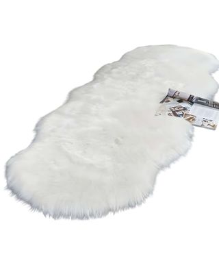 Imagen 1 del producto ALFOMBRAS DECORATIVAS IMITACION PIEL DE CONEJO BLANCA