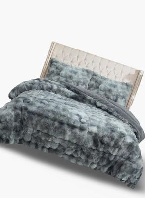 CUBRECAMA GRUESO DE INVIERNO CON CHIPORRO C02