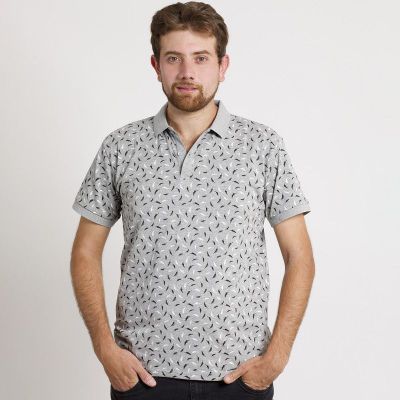 POLERA HOMBRE MC CUELLO POLO GRIS / PLUMAS