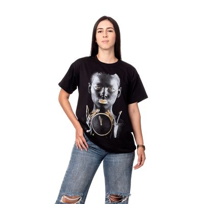 POLERA MUJER OVERSIZE ESTAMPADO GOLDEN CLOCK NEGRO SIGEL