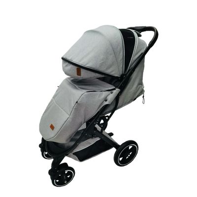 Imagen 2 del producto Coche de Paseo Con Cubre Pies LuBabycas Gris