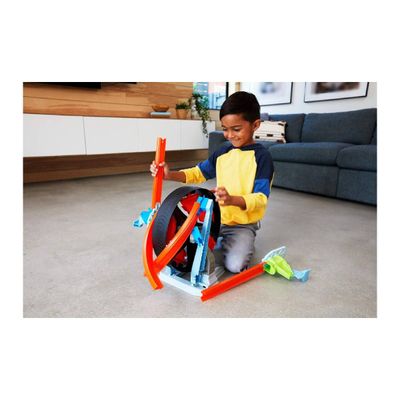 Imagen 2 del producto Pista motorizada Hot Wheels giros extremos 1,8 metros