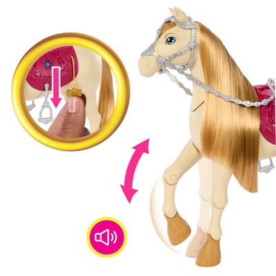 Imagen 2 del producto Muñeca Barbie Detective caballo interactivo con accesorios