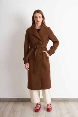 Imagen 2 del producto Abrigo Lazo Lúcuma Nicopoly