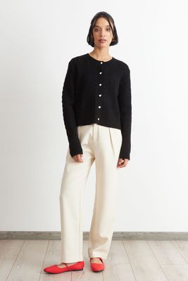 Imagen 2 del producto Cárdigan Calado Cuello Redondo Negro Nicopoly