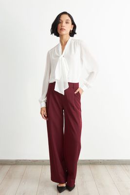 Imagen 2 del producto Blusa Manga Larga con Corbatín Blanco Nicopoly