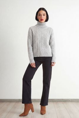 Imagen 2 del producto Sweater Trenzado Cuello Alto Gris Nicopoly