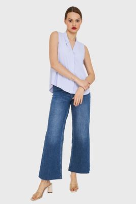 Imagen 2 del producto Blusa Escote V Sin Mangas Celeste Nicopoly