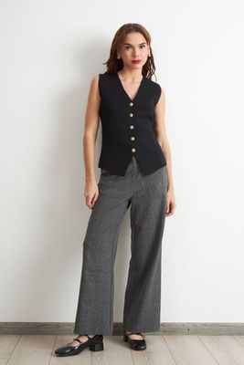 Imagen 2 del producto Gilet Largo con Botones Negro Nicopoly